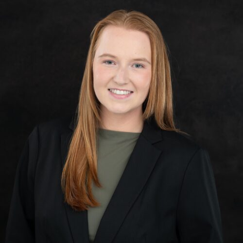 Nicole Jakiel Headshot